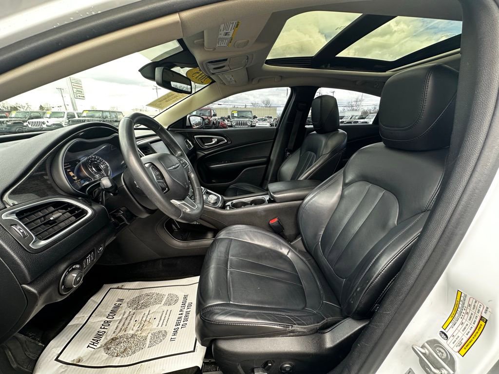 Used 2015 Chrysler 200 C w/ Navigation & Sound Group I image 18