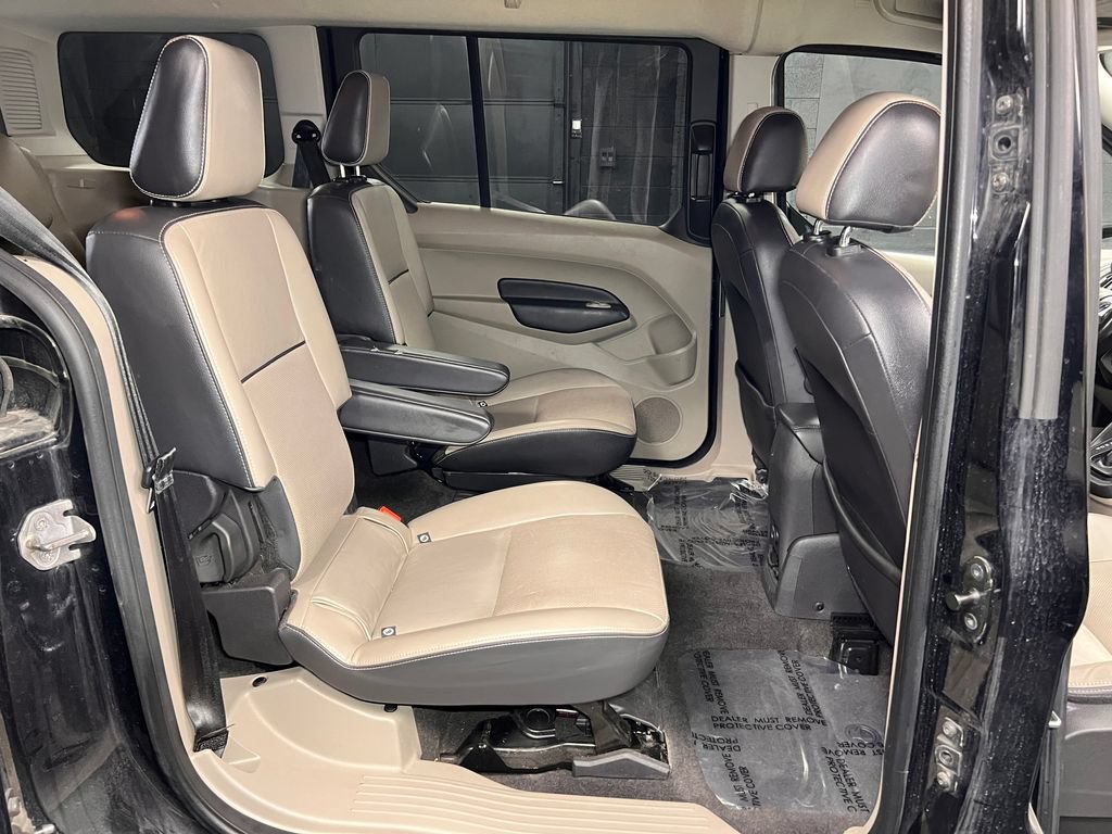 Used 2017 Ford Transit Connect Titanium FWD image 26