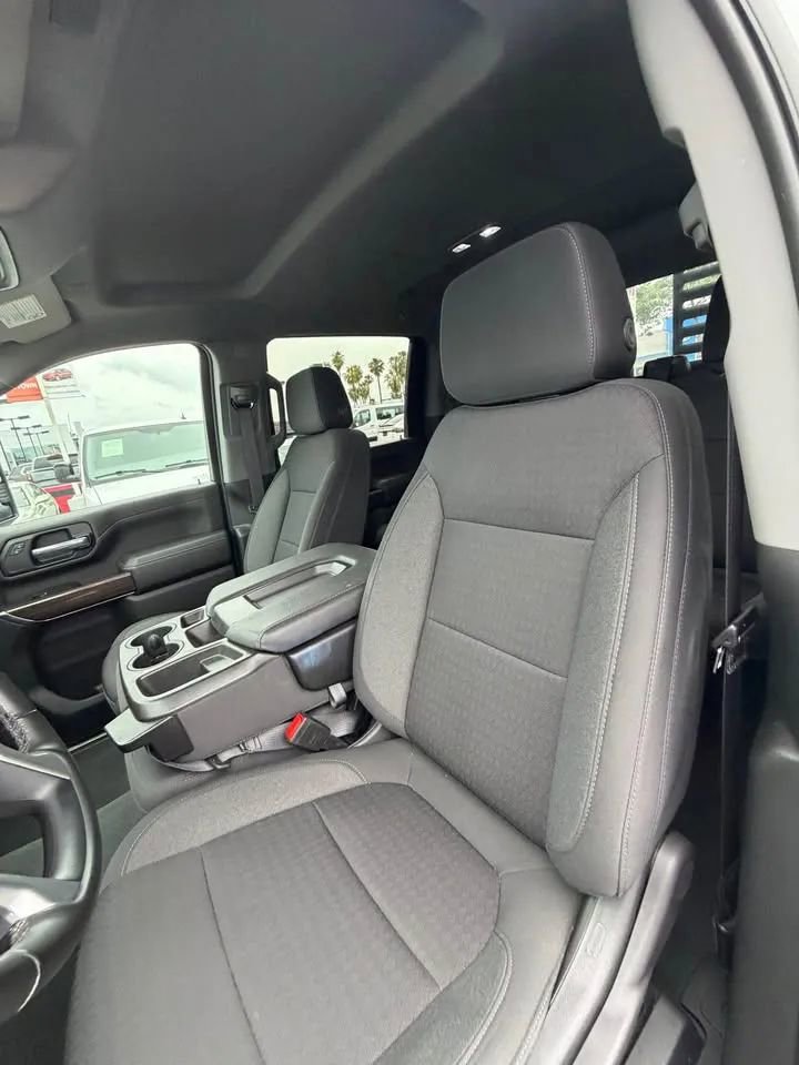 Used 2023 Chevrolet Silverado 3500 LT image 8