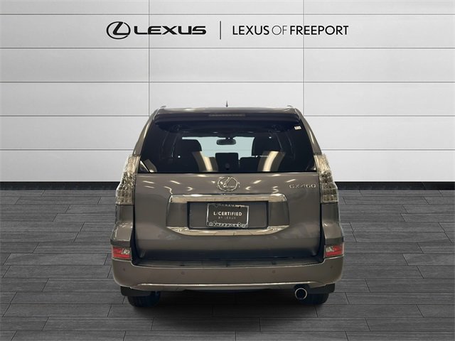 Used 2019 Lexus GX 460 image 4