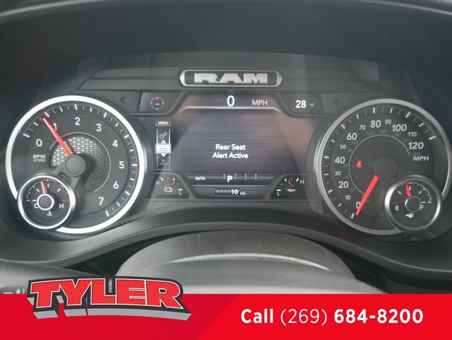 New 2026 RAM 1500 4x4 Crew Cab image 46