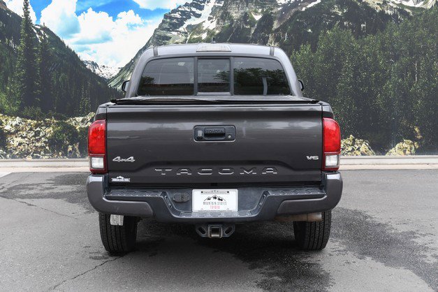 Used 2018 Toyota Tacoma SR w/ SR Convenience Package AWD/4WD image 10