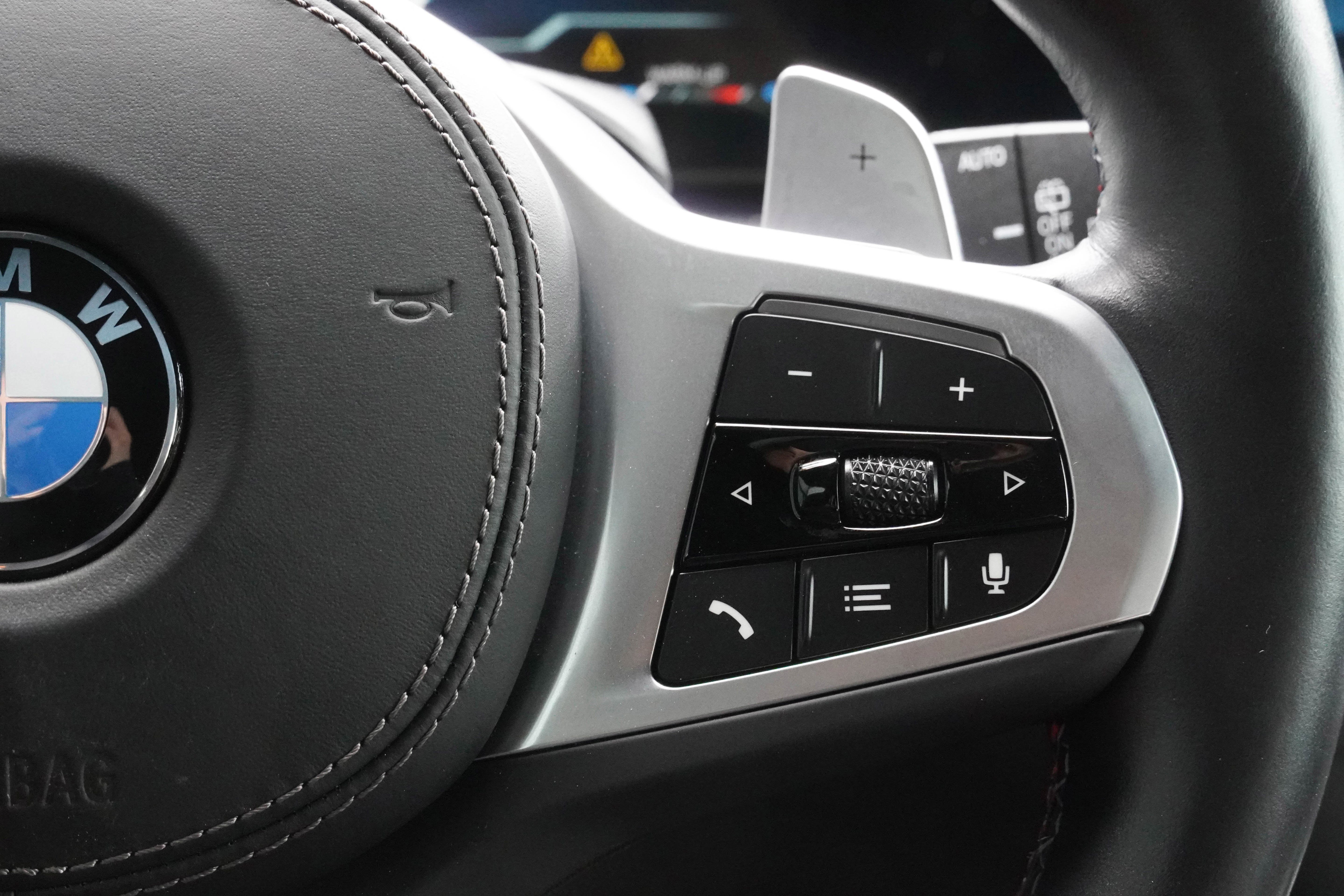 Certified 2024 BMW X7 M60i w/ Executive Package image 23