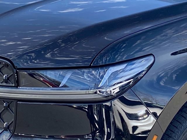 New 2026 Lincoln Navigator Reserve w/ Jet Appearance Package image 4