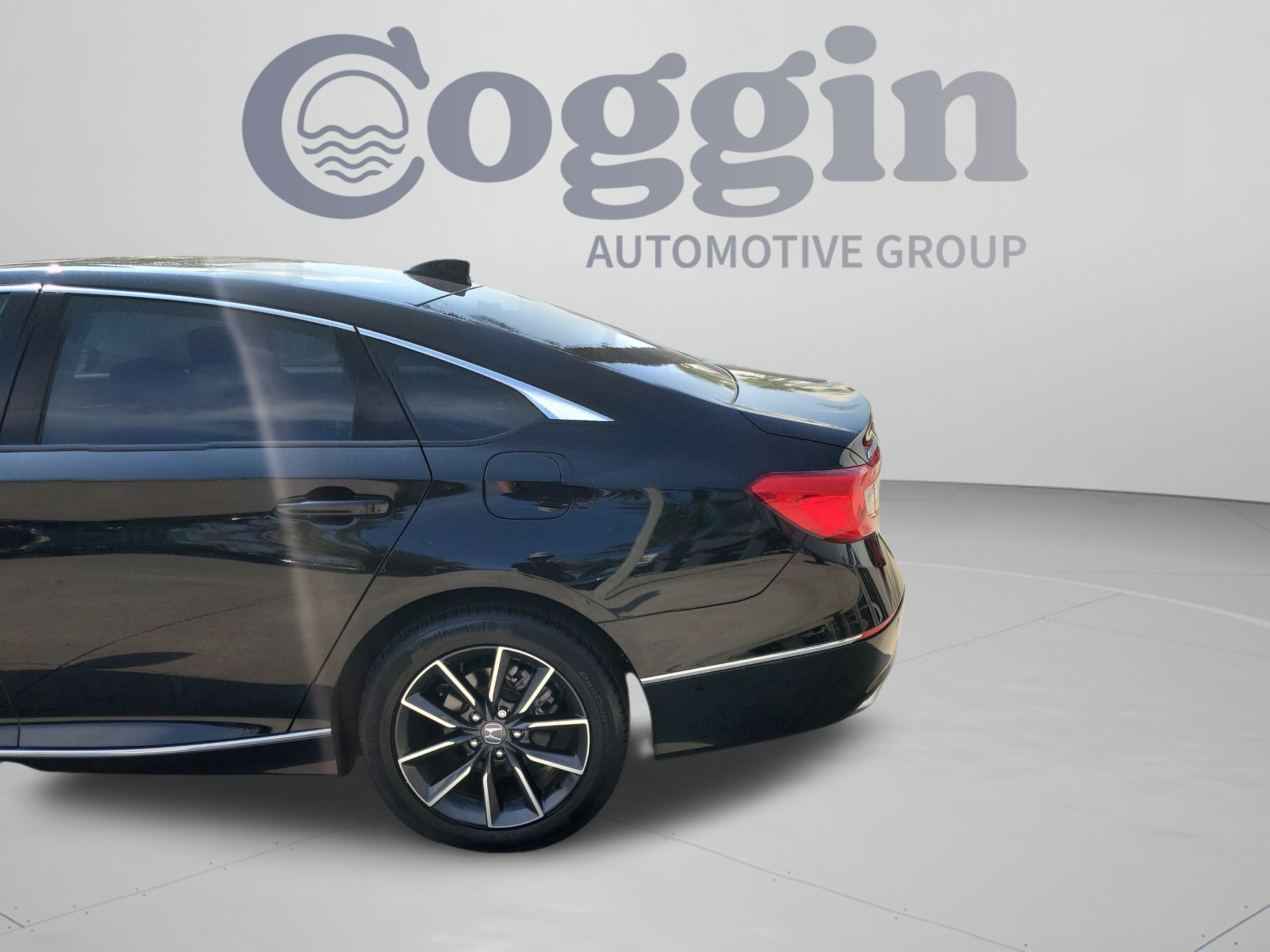 Used 2021 Honda Accord EX-L image 31