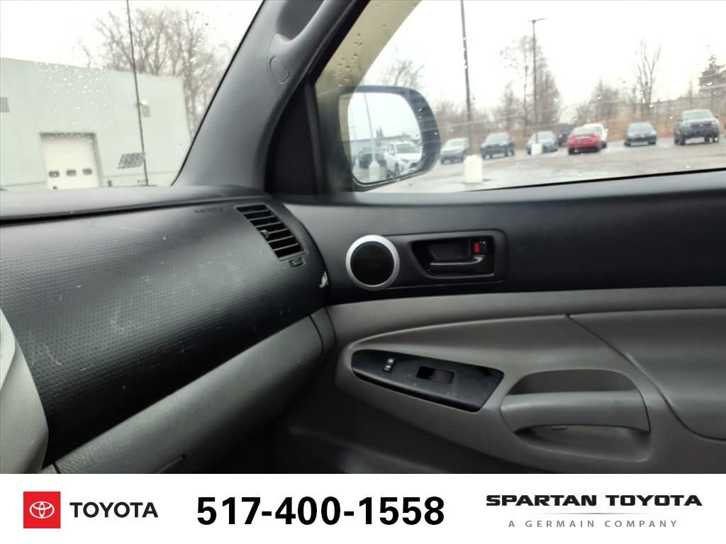 Used 2014 Toyota Tacoma 4x4 Double Cab image 21