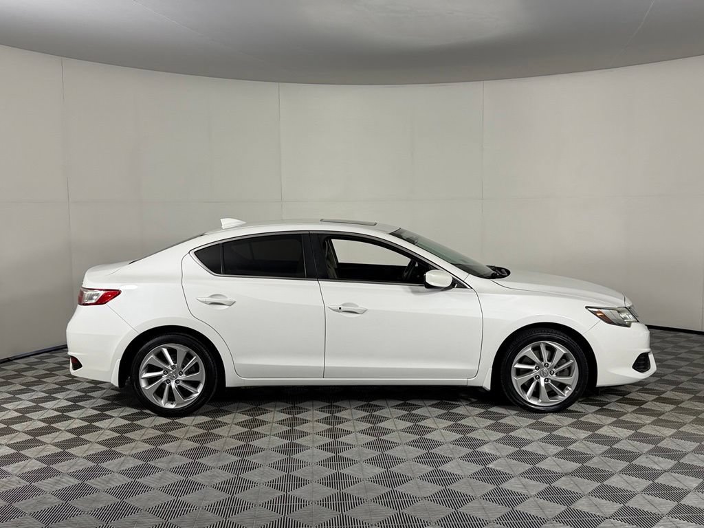 Used 2016 Acura ILX FWD image 5