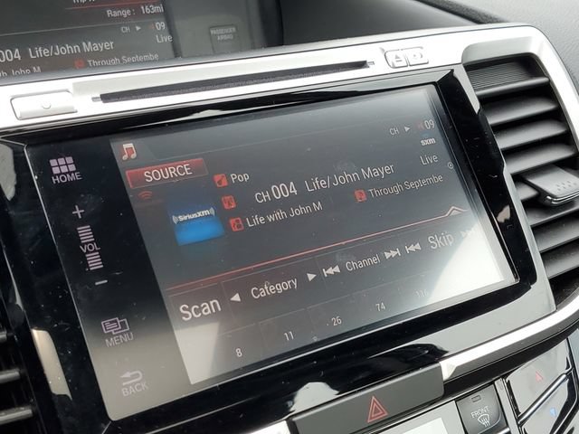 Used 2017 Honda Accord EX-L image 18