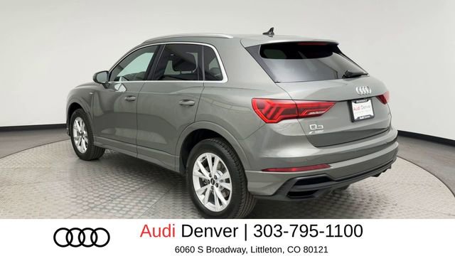 Used 2025 Audi Q3 2.0T Premium w/ Convenience Package AWD/4WD image 4
