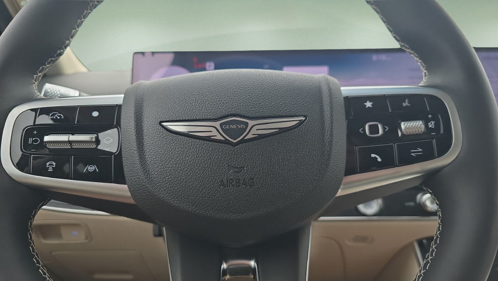 New 2027 Genesis GV70 2.5T Advanced AWD/4WD image 18