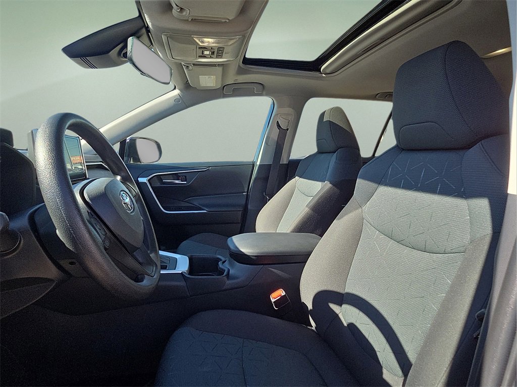 Certified 2025 Toyota RAV4 XLE image 19