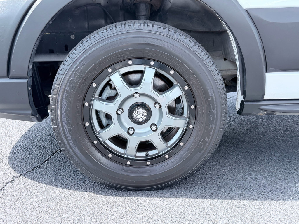 Used 2020 Ford Transit 250 148 High Roof Extended w/ Load Area Protection Package image 31