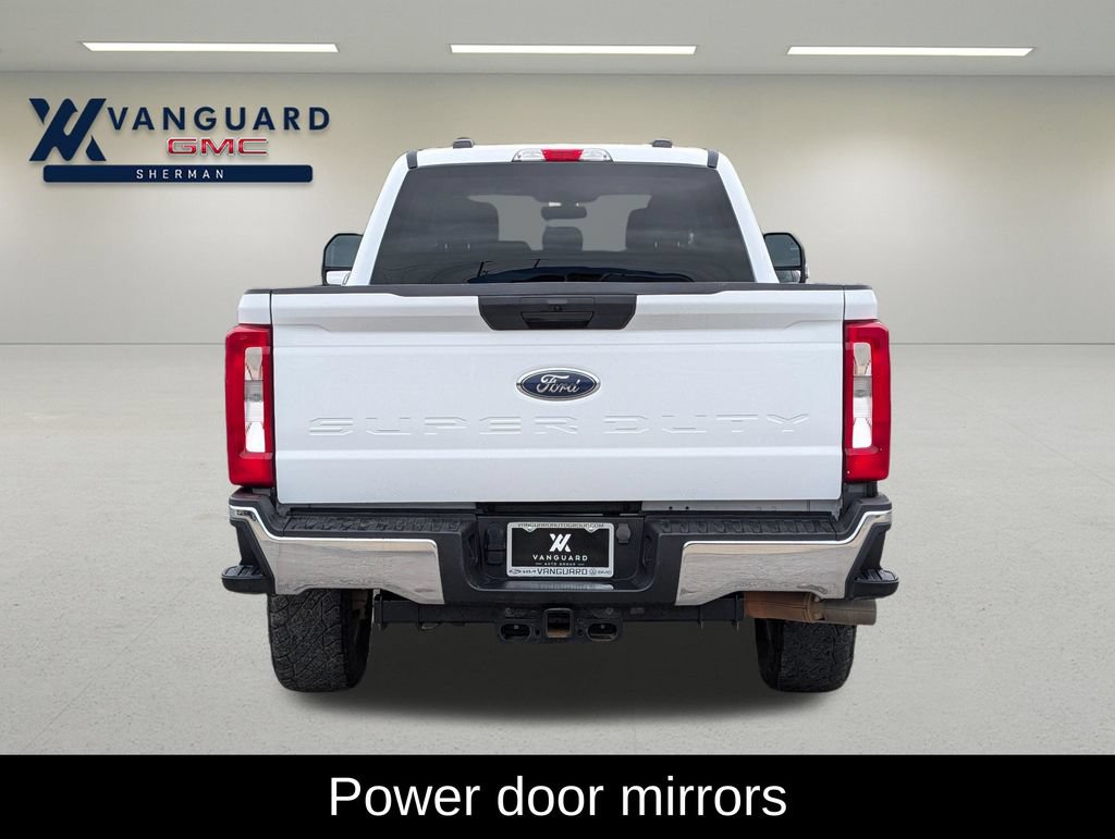 Used 2023 Ford F250 XLT w/ FX4 Off-Road Package AWD/4WD image 6