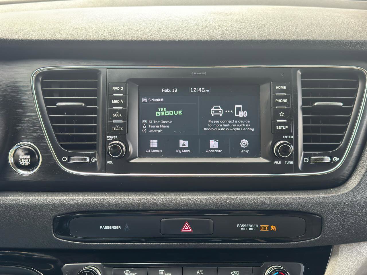 Used 2020 Kia Sedona EX image 24