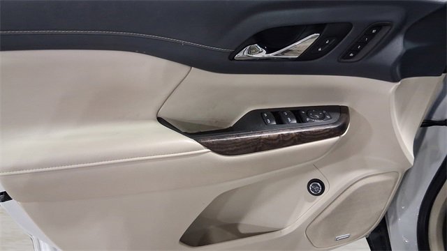 Used 2022 GMC Acadia Denali w/ Denali Technology Package image 27