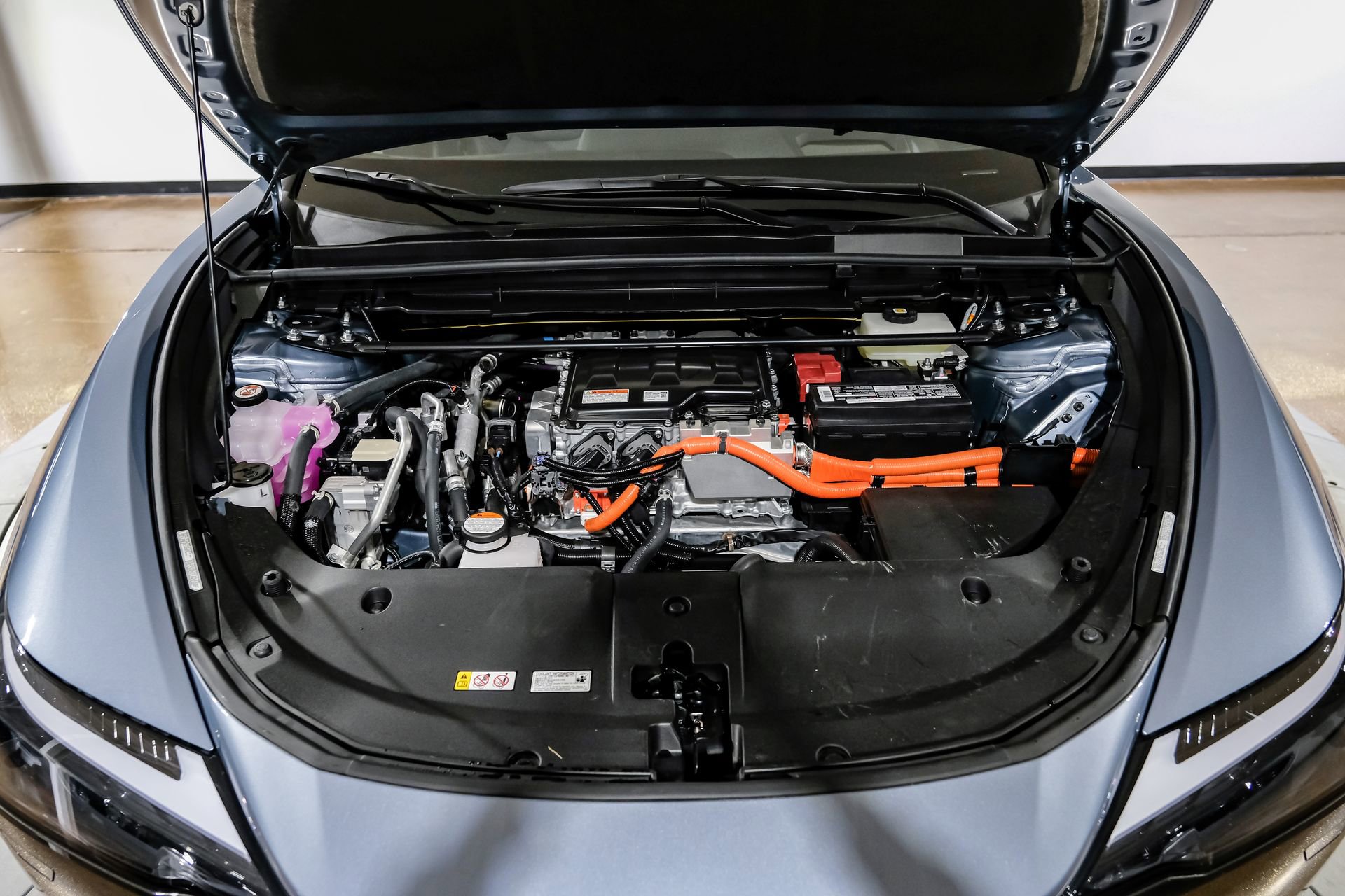 Used 2023 Lexus RZ 450e Premium image 53