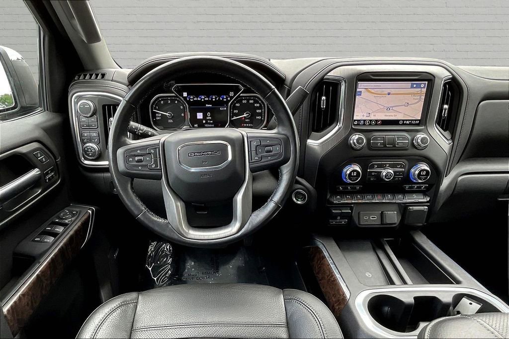 Used 2020 GMC Sierra 1500 Denali w/ Driver Alert Package II AWD/4WD image 9