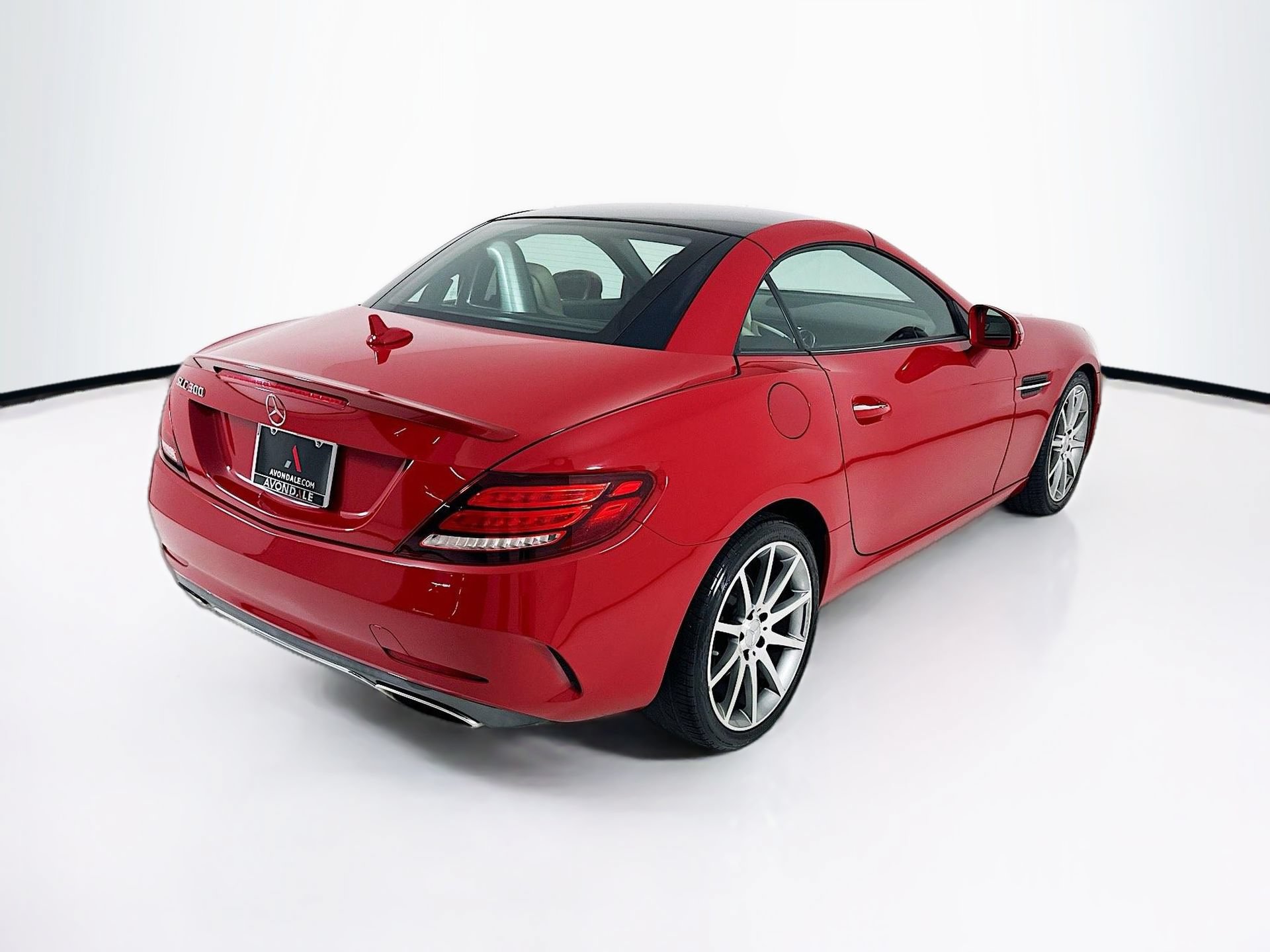 Used 2017 Mercedes-Benz SLC 300 image 8