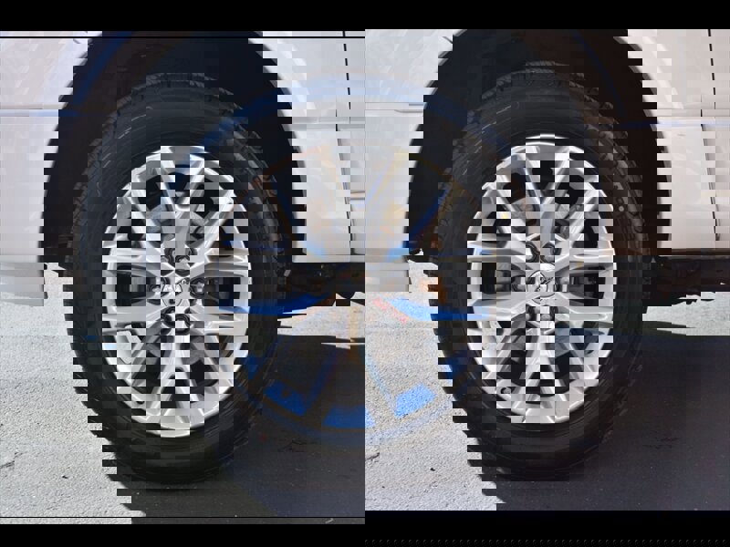 Used 2017 Ford Expedition Limited w/ Equipment Group 301A image 10