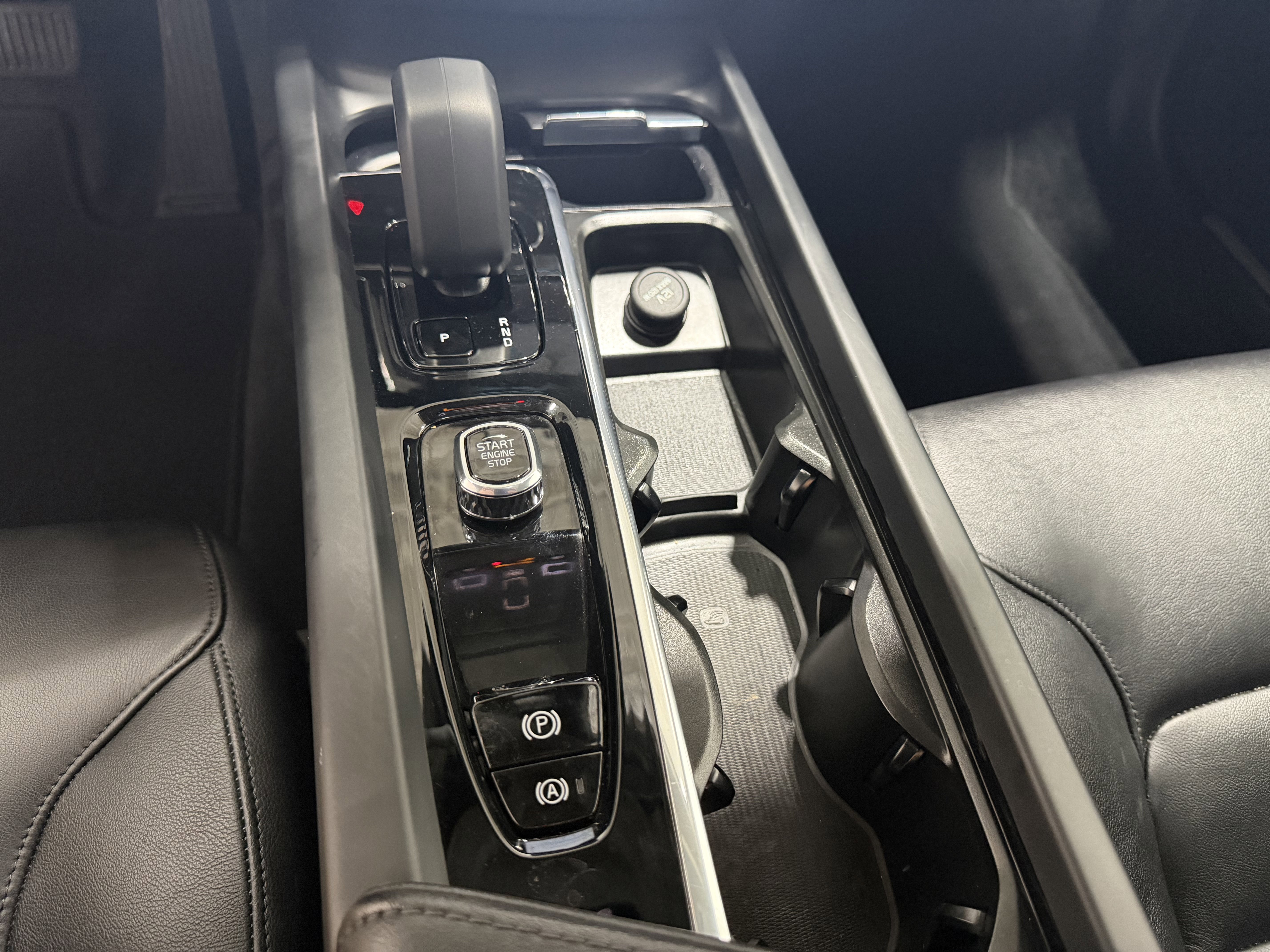 Used 2024 Volvo S60 B5 Core image 20