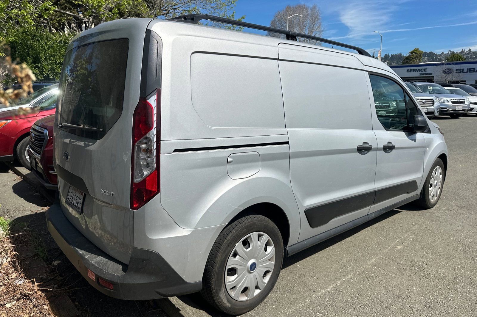 Used 2023 Ford Transit Connect XLT image 5