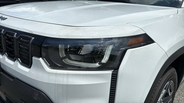 New 2026 Jeep Cherokee Laredo AWD/4WD image 4