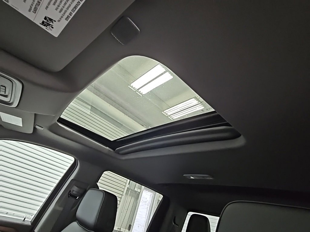 New 2025 GMC Sierra 1500 Denali w/ Denali Reserve Package image 30
