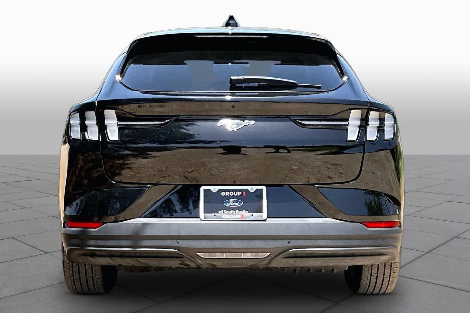 Used 2025 Ford Mustang Mach-E Premium RWD image 4