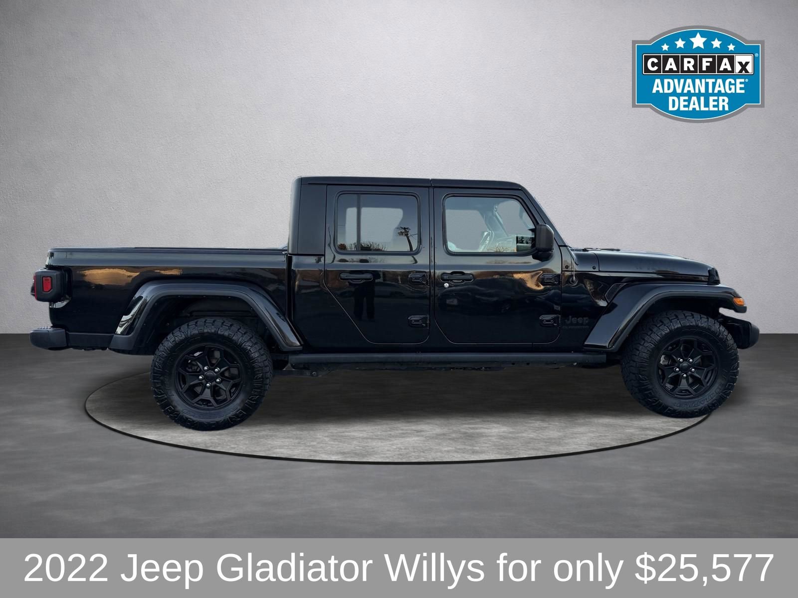 Used 2022 Jeep Gladiator Willys image 2