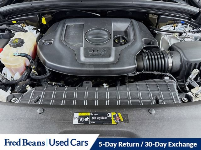 Used 2023 Jeep Grand Cherokee Overland w/ Luxury Tech Group IV image 34