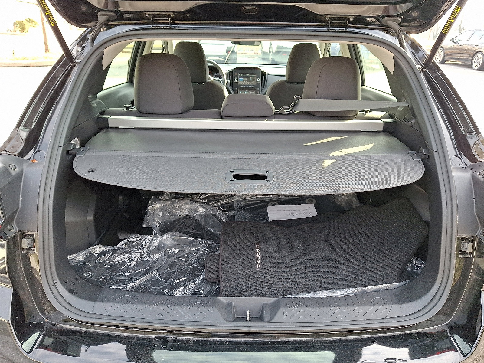 Certified 2025 Subaru Impreza 2.0i image 27