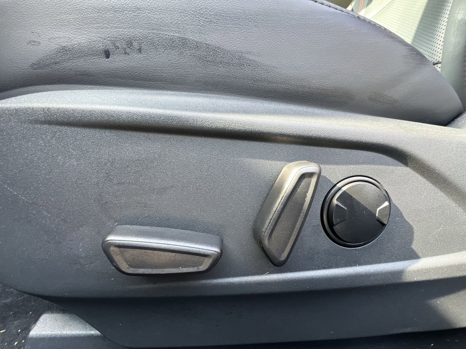 Used 2025 Ford Mustang Mach-E Premium w/ Sport Appearance Package image 14