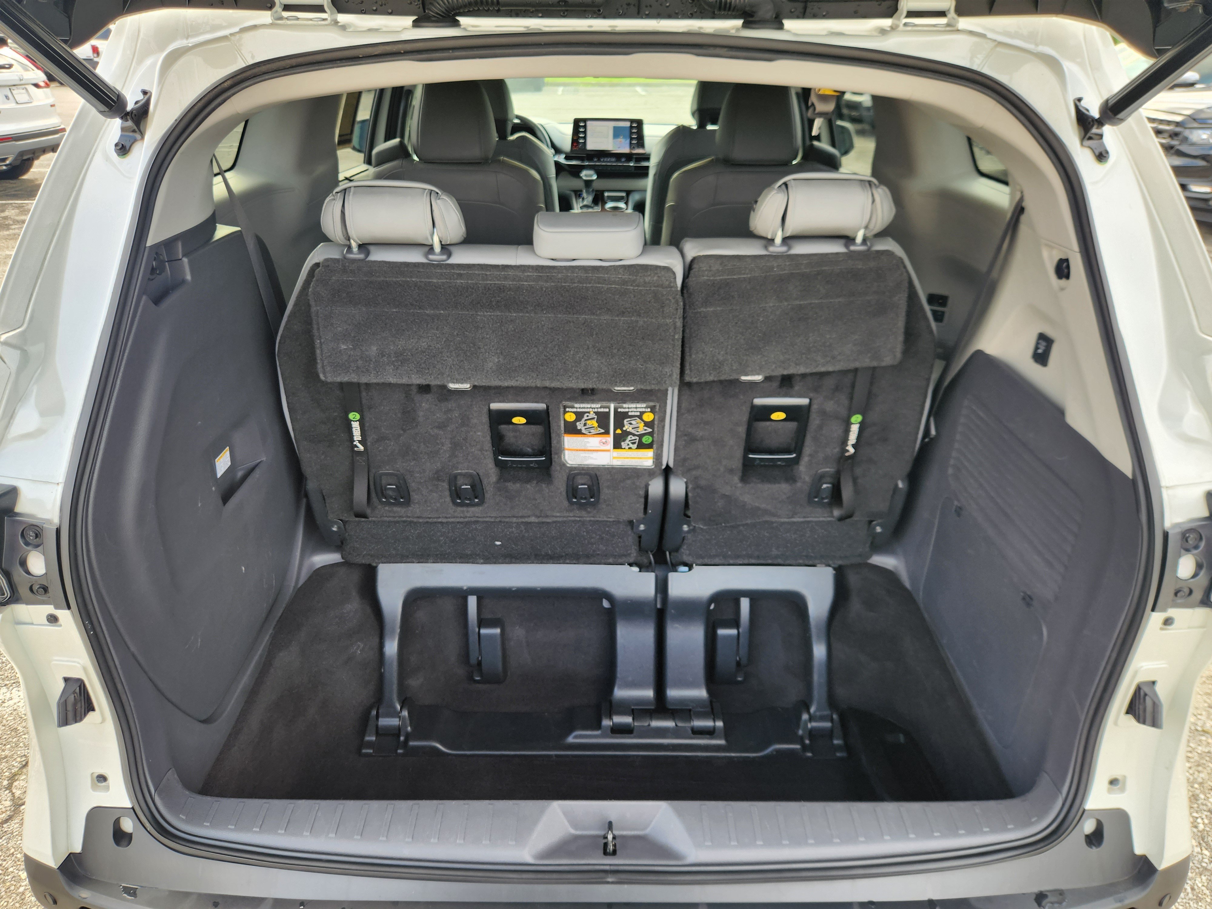 Used 2021 Toyota Sienna XLE w/ XLE Plus Package AWD/4WD image 21