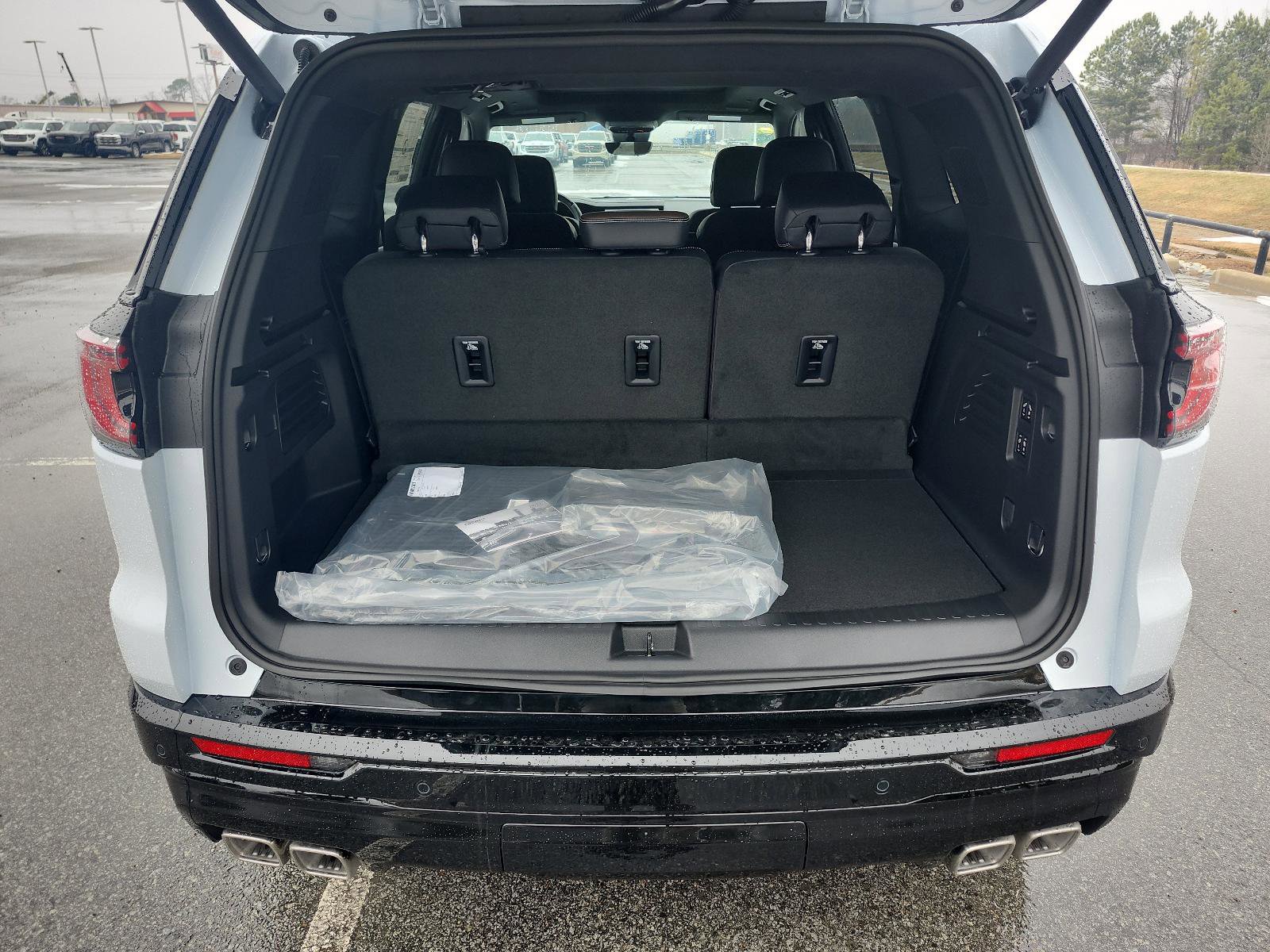 New 2026 GMC Acadia Denali Ultimate image 9