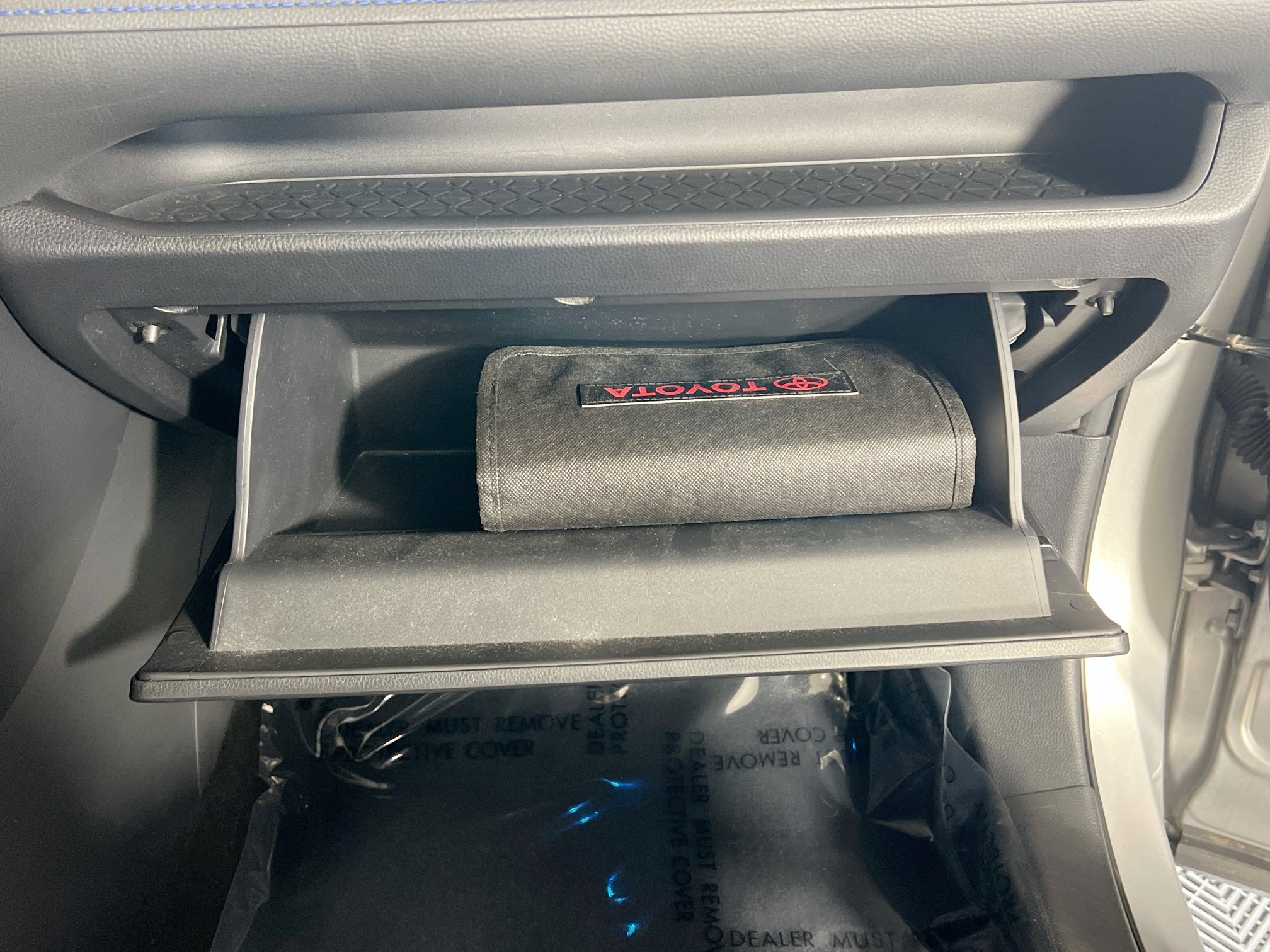 Used 2024 Toyota RAV4 XSE image 30