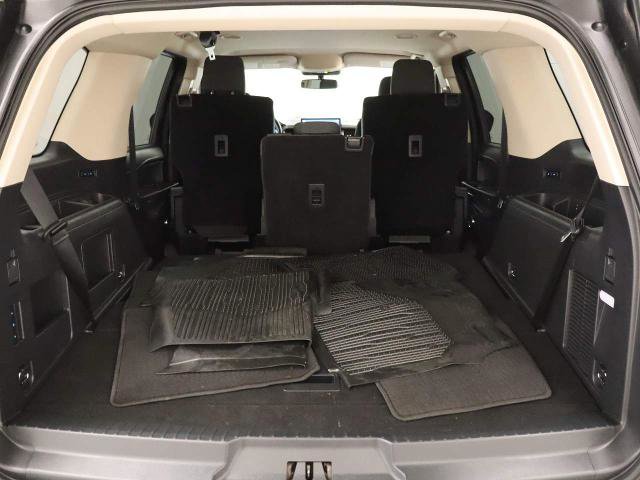 Certified 2023 Ford Expedition XLT image 17