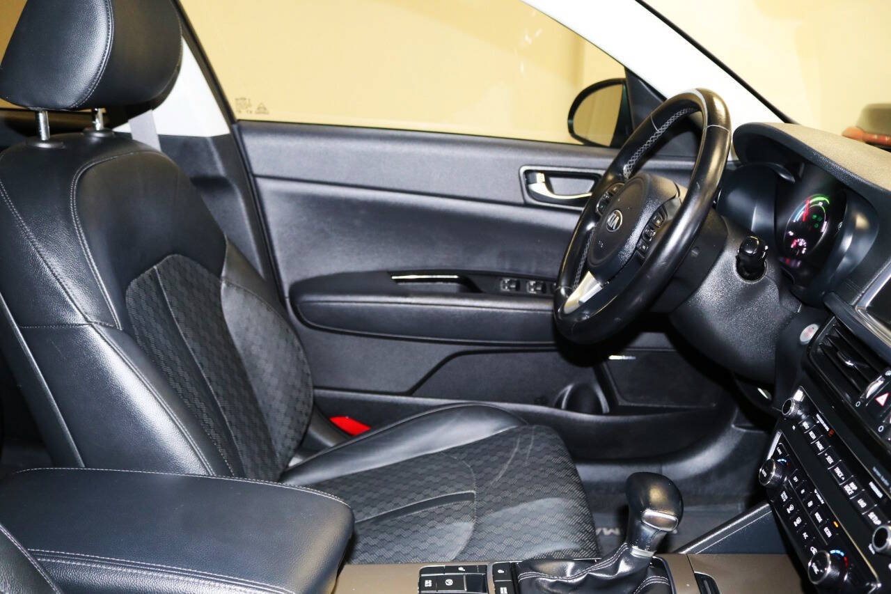 Used 2017 Kia Optima EX w/ Paint Protection Package FWD image 85