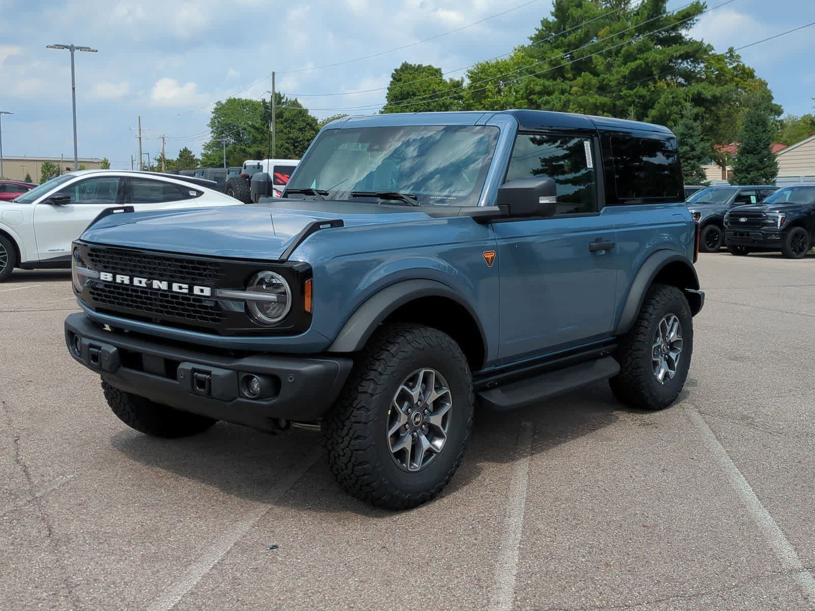 New 2025 Ford Bronco Badlands AWD/4WD image 4