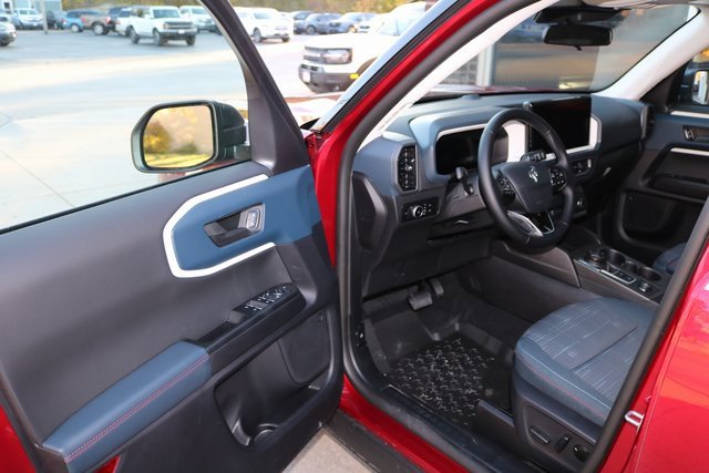 New 2025 Ford Bronco Sport Heritage w/ Convenience Package image 14