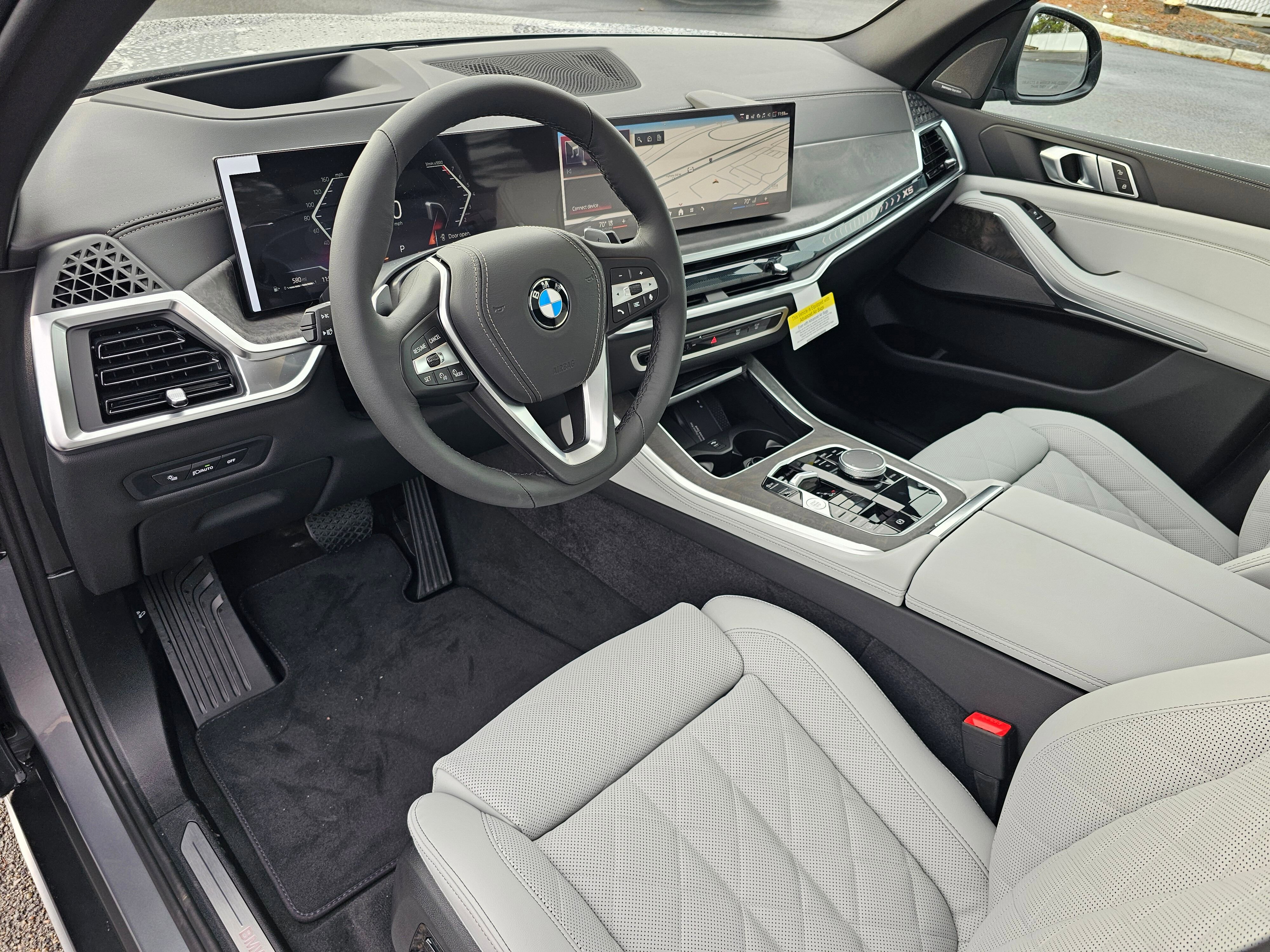 New 2026 BMW X5 xDrive40i w/ Climate Comfort Package image 2