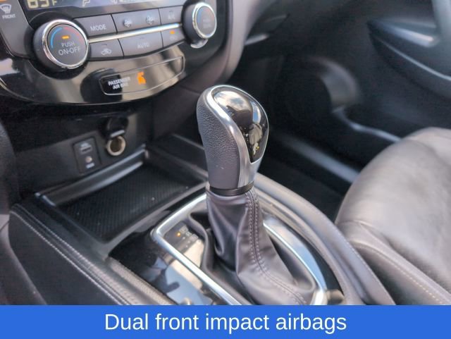 Used 2017 Nissan Rogue SL image 22