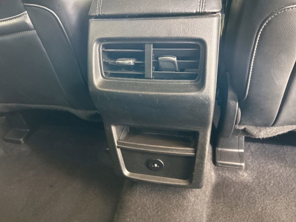 Used 2023 Ford Edge SEL image 26