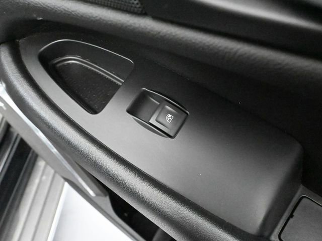 Used 2017 Cadillac Escalade ESV Luxury image 48