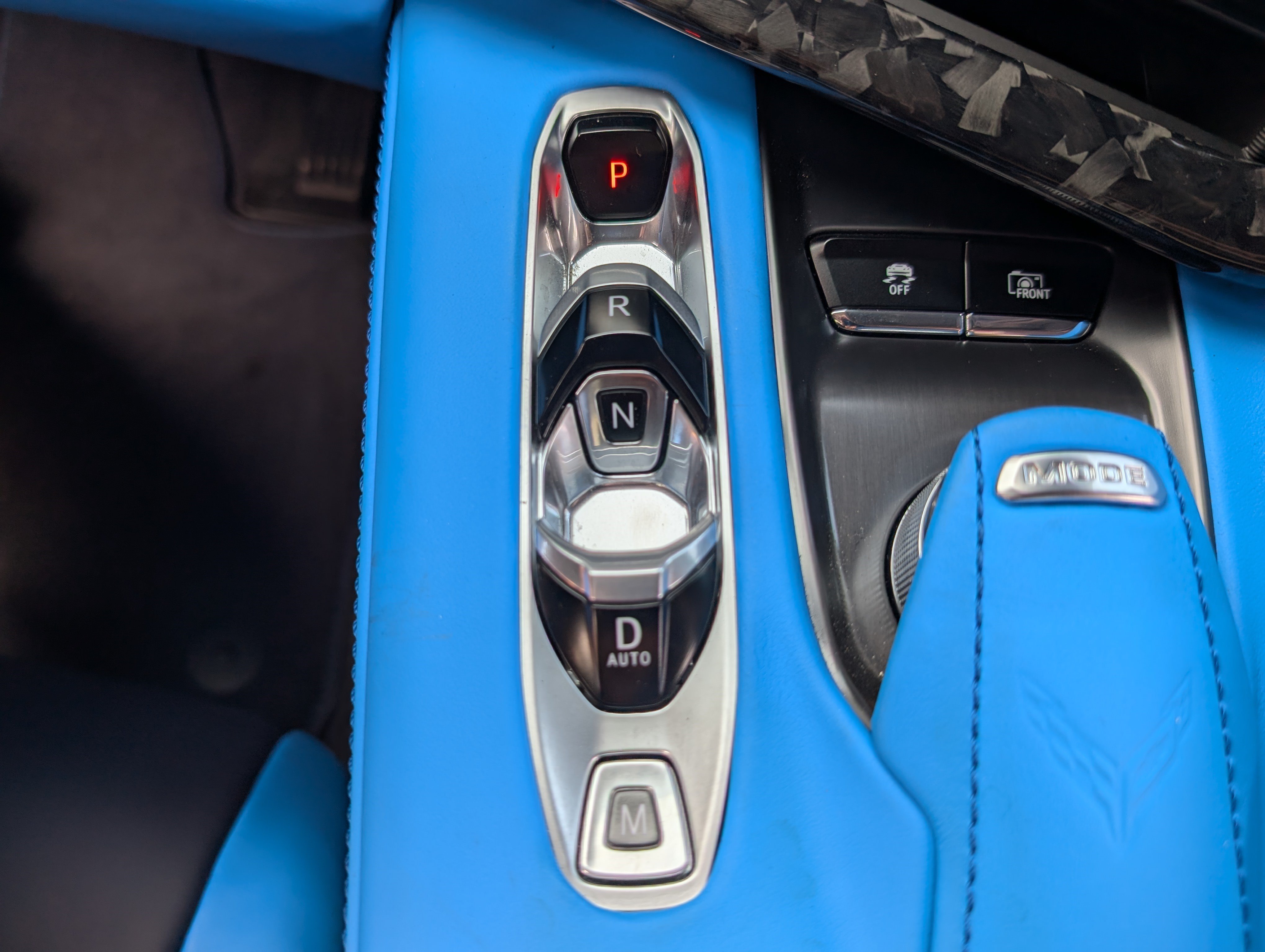 Used 2024 Chevrolet Corvette Stingray Premium Cpe w/ Z51 Performance Package RWD image 30