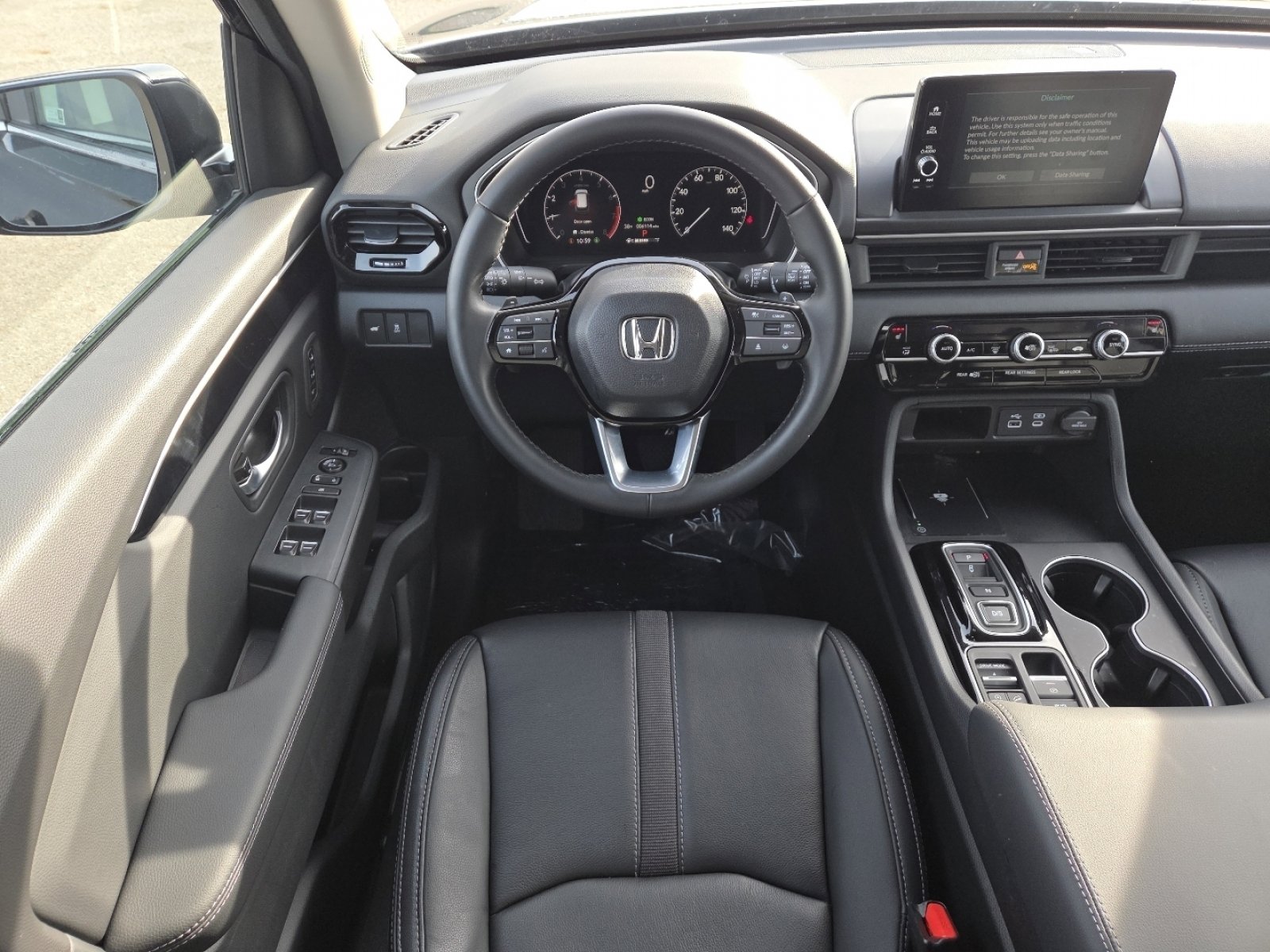 Used 2025 Honda Pilot EX-L image 23