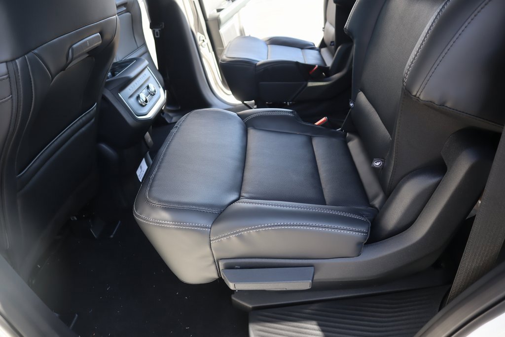 New 2025 Ford Expedition Platinum w/ Driver's Package image 13