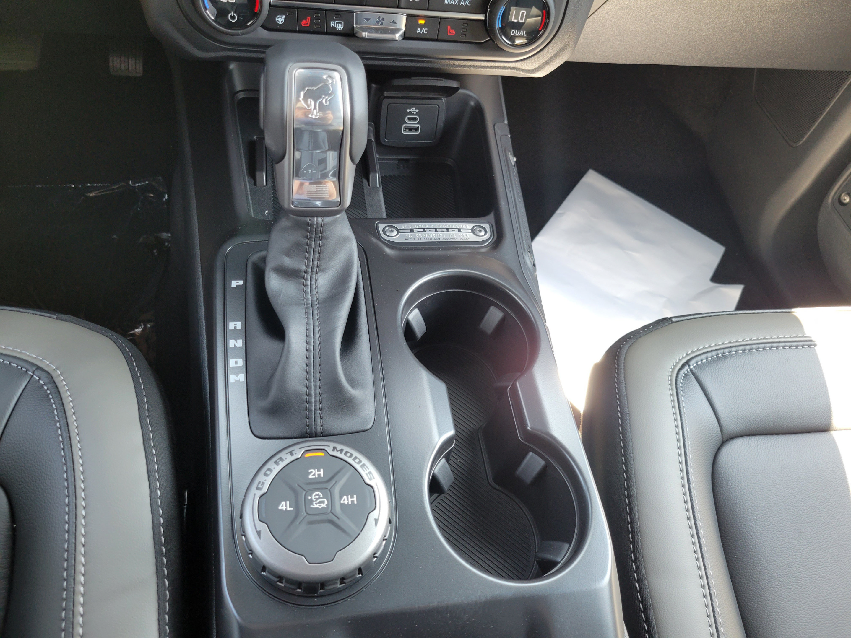 New 2026 Ford Bronco Outer Banks AWD/4WD image 28