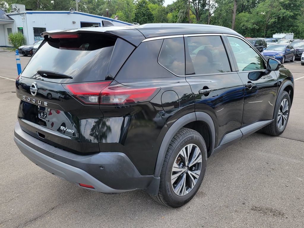 Used 2021 Nissan Rogue SV AWD/4WD image 15