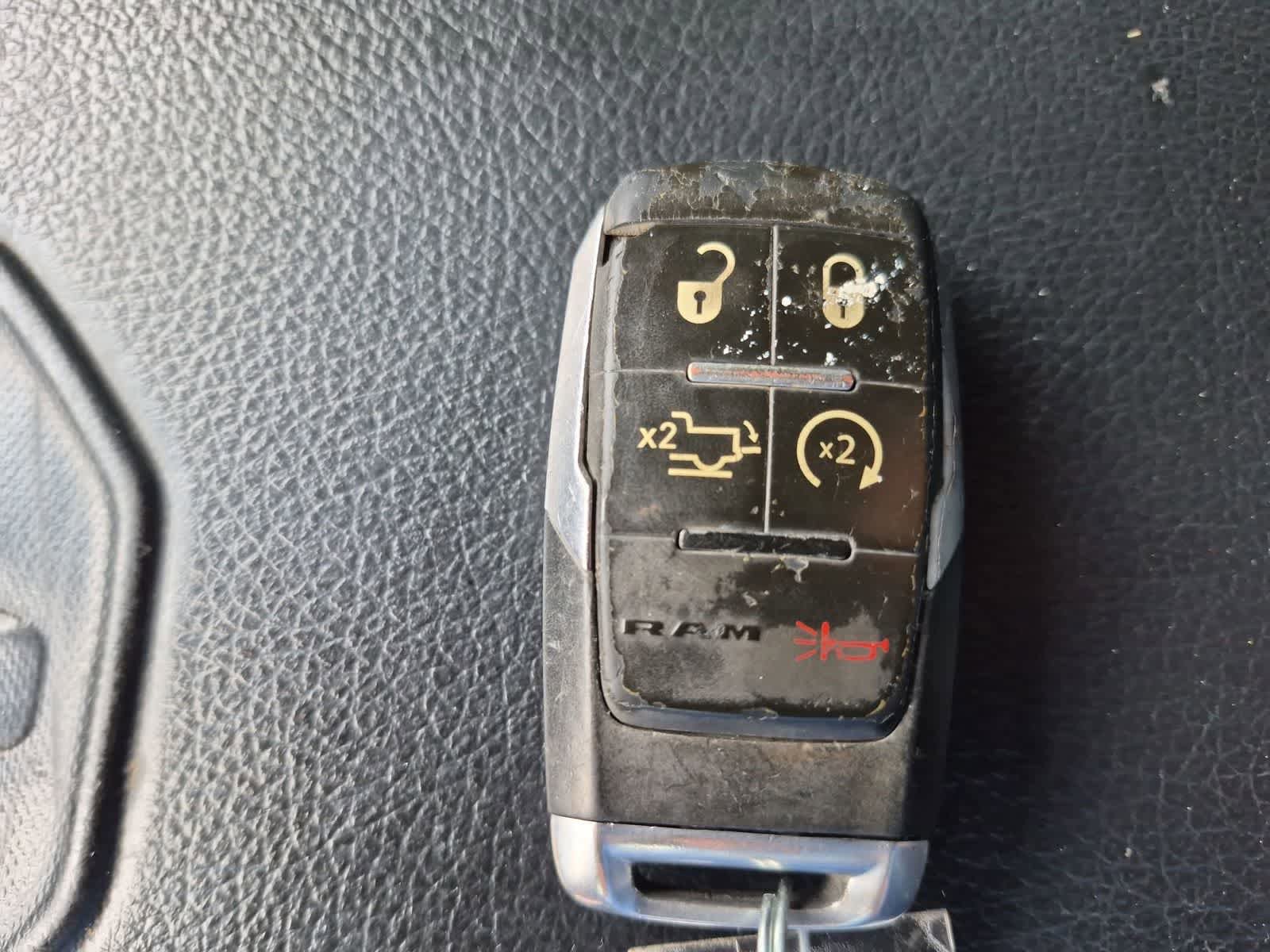 Used 2022 RAM 2500 Laramie AWD/4WD image 34