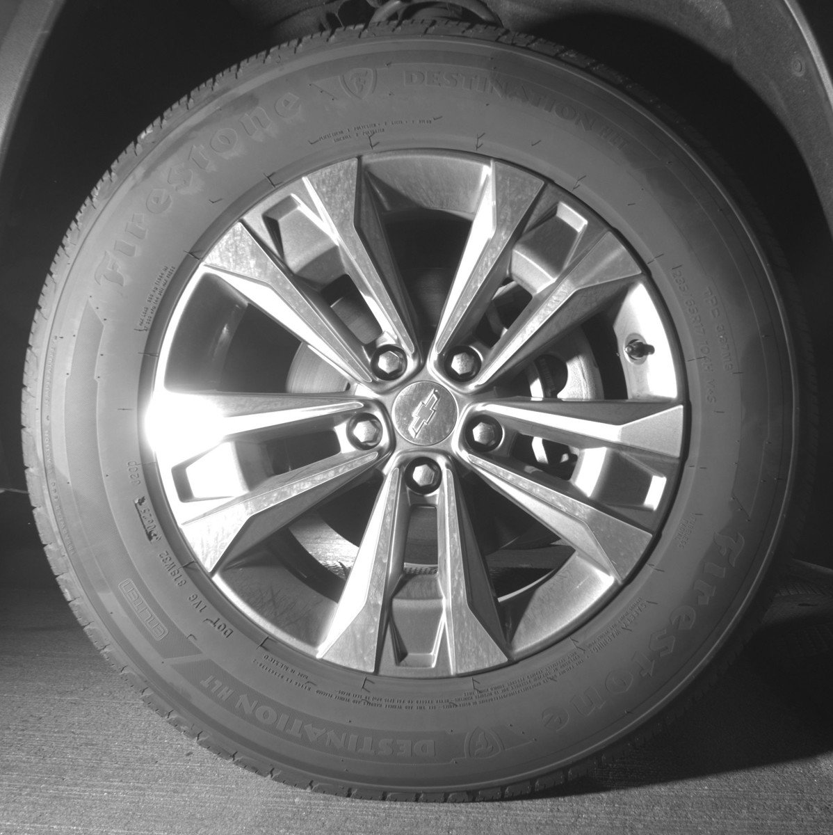 Used 2025 Chevrolet Equinox LT FWD image 13